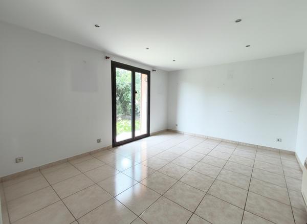 Maison familiale 180 m2 390 000 €