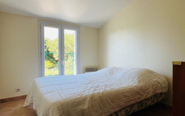 Maison à vendre    10 pièces •  Sainte-Marie-de-Ré