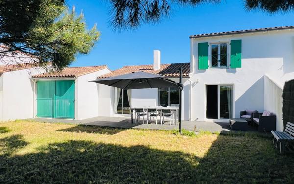 Maison à vendre    10 pièces •  Sainte-Marie-de-Ré