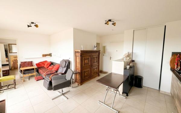 Appartement à vendre    2 pièces •  Sète