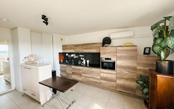 Appartement à vendre    2 pièces •  Sète