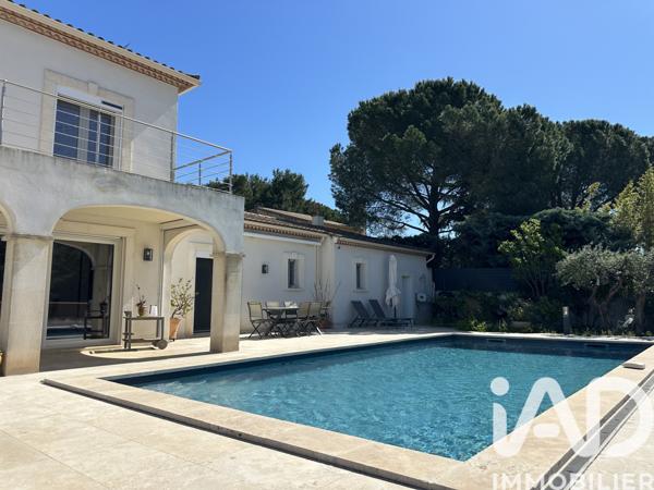 Maison à vendre 5 pièces 250 m² Beaucaire