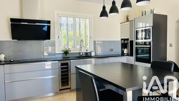 Maison à vendre 5 pièces 250 m² Beaucaire