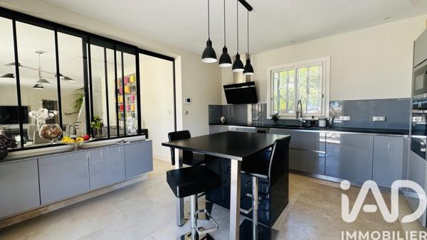 Maison à vendre 5 pièces 250 m² Beaucaire