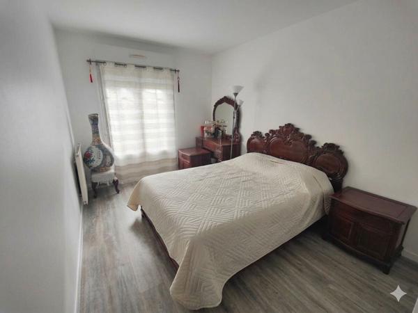 Appartement Bussy Saint Georges 3 pièce 64 m2 balcon parking