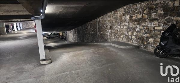 Parking à vendre 14 m² Puteaux