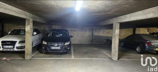 Parking à vendre 14 m² Puteaux