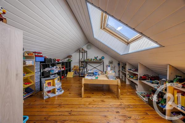 Maison à vendre  5 pièces - 92,14 m 2   RUMILLY  - 74