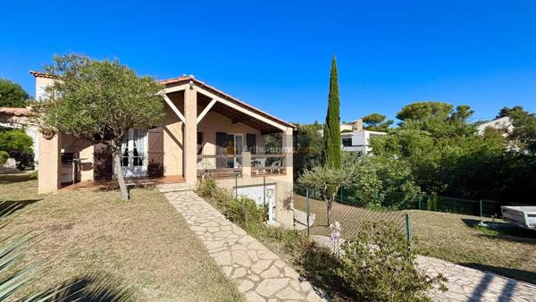 Vente                                                      Maison
                        
                     4 pièces                      126 m2                     à Saint-Aygulf