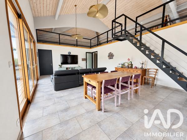 Maison à vendre 5 pièces 200 m² Sainte-Marie