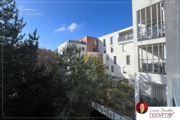 quartier Hauts-Pavés, résidence récente, 4 pièces 80,55 m2 terrasses et stationnement