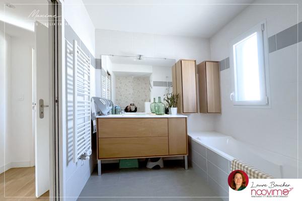 quartier Hauts-Pavés, résidence récente, 4 pièces 80,55 m2 terrasses et stationnement