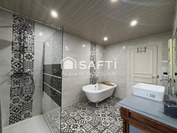 COUP DE CŒUR–Maison de charme, proche centre-ville