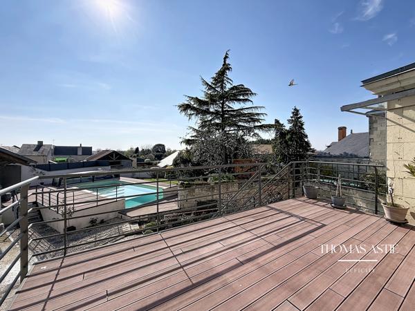 Maison 10 pièces - 340 m²