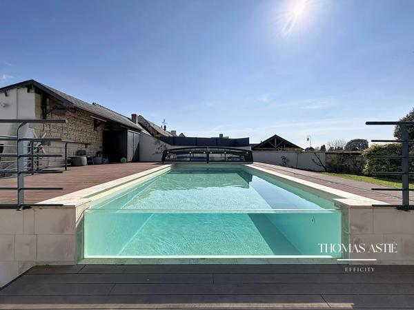 Maison 10 pièces - 340 m²