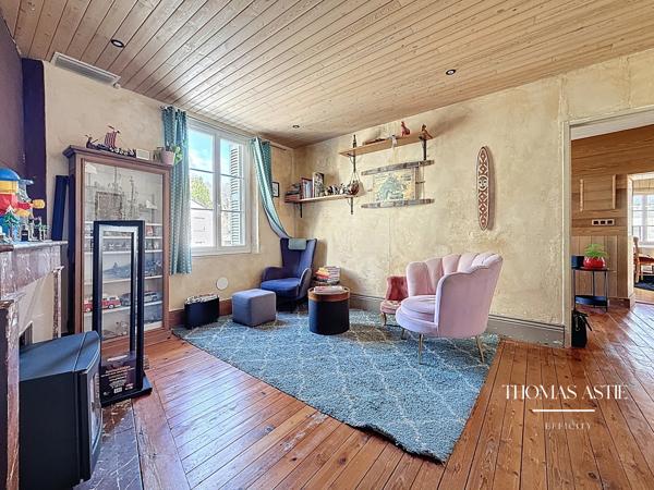 Maison 10 pièces - 340 m²