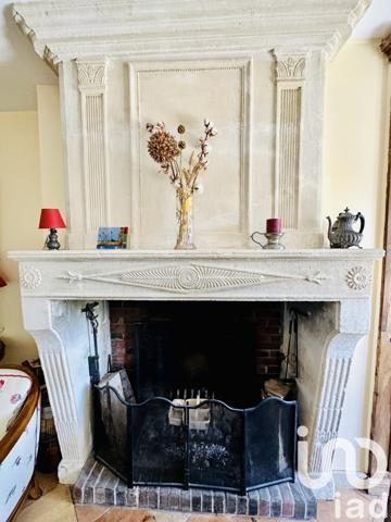 Demeure 7 pièces de 245 m² à Chartres (28000)