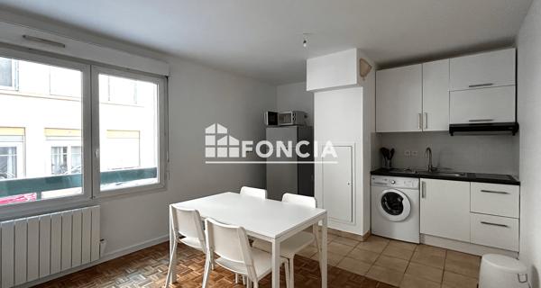 Location Appartement meublé 2 pièces 46.02 m² - Lyon 69004
