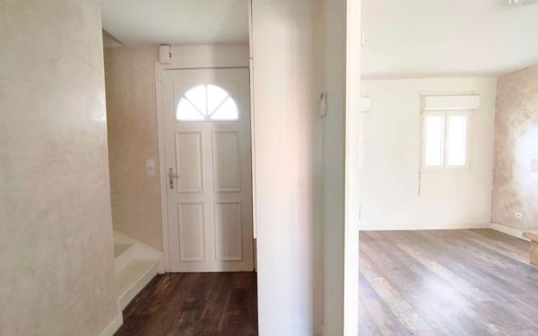 Maison à vendre    5 pièces •  Les Mureaux