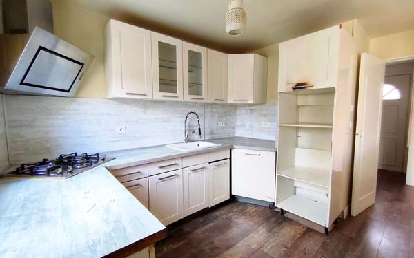 Maison à vendre    5 pièces •  Les Mureaux