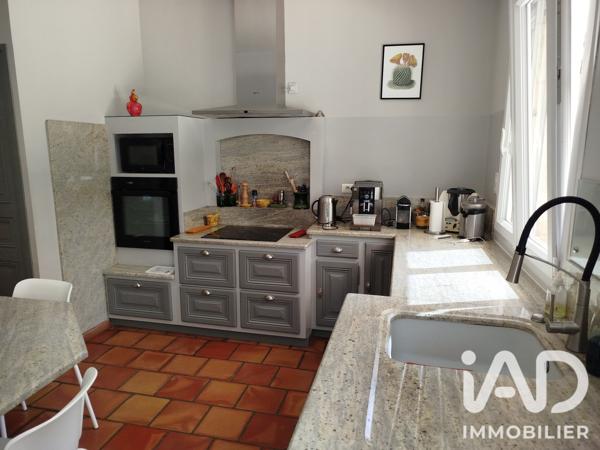 Maison à vendre 4 pièces 154 m² Nîmes