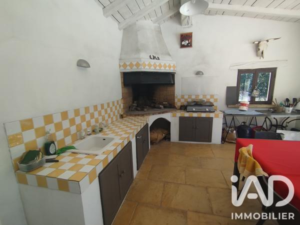 Maison à vendre 4 pièces 154 m² Nîmes