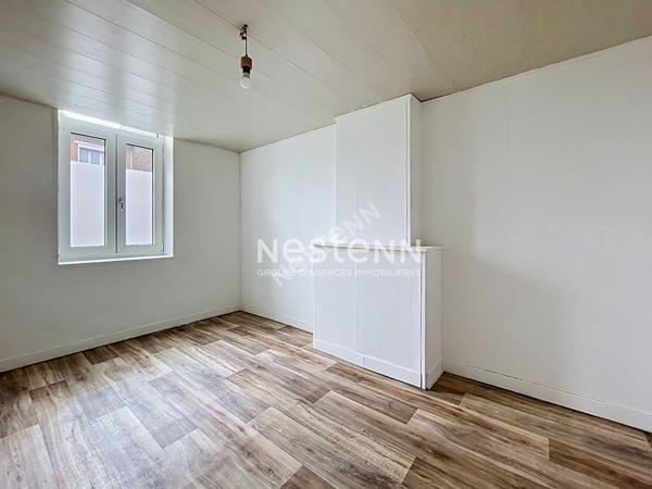 Immeuble de rapport - 3 T3 - Centre-ville de Somain - Idéal investisseur - jardin commun -