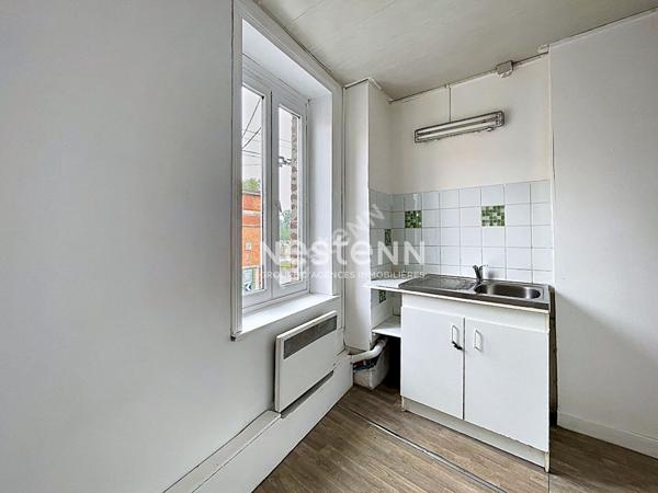 Immeuble de rapport - 3 T3 - Centre-ville de Somain - Idéal investisseur - jardin commun -