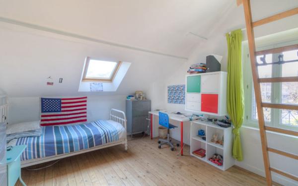 Maison à vendre    8 pièces •  Épône