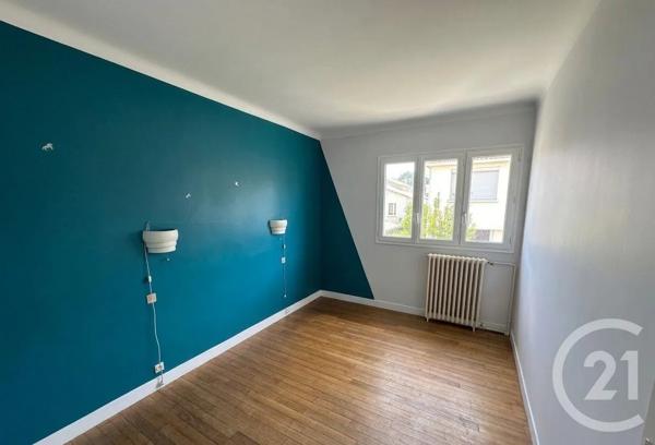 Maison à vendre  4 pièces - 125 m 2   LAVELANET  - 09