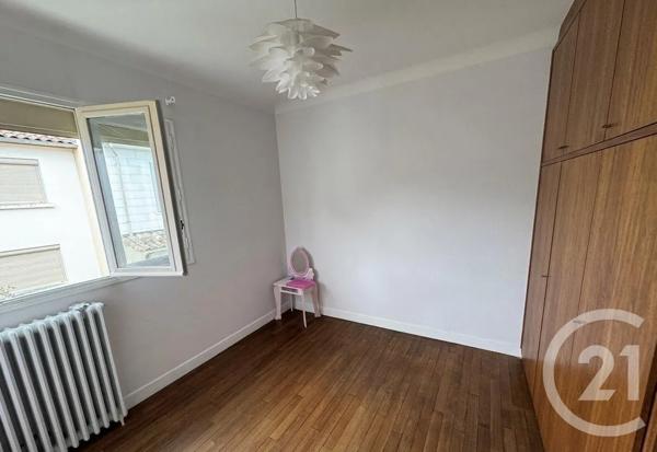 Maison à vendre  4 pièces - 125 m 2   LAVELANET  - 09