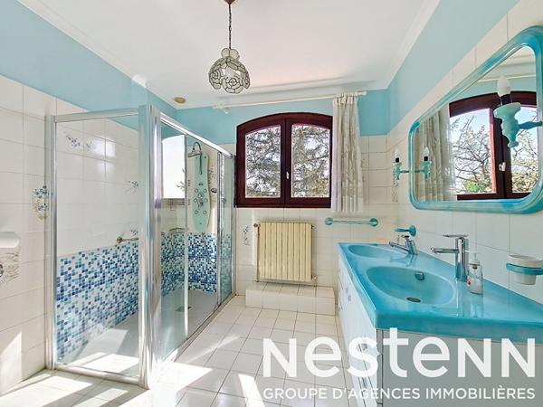 GENAS proche Parc du Château de Veynes - Maison individuelle de 180m² habitables sur terrain de 1186 m²