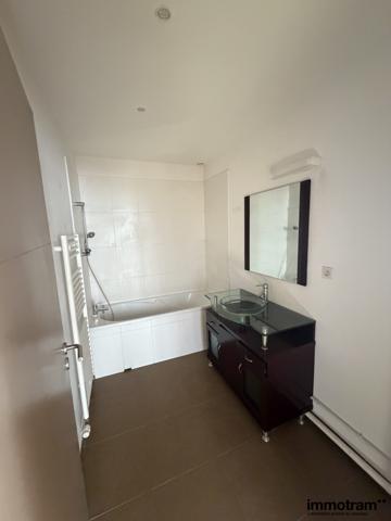 Vente Loft 74m2 - 2 chambre(s) - Roubaix, Jean Moulin • Réf. VA27480