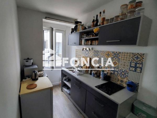 Location Studio meublé 20.9 m² - 23 RUE MATHURIN THOMAS Plougastel-daoulas 29470
