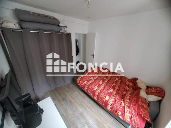 Location Studio meublé 20.9 m² - 23 RUE MATHURIN THOMAS Plougastel-daoulas 29470