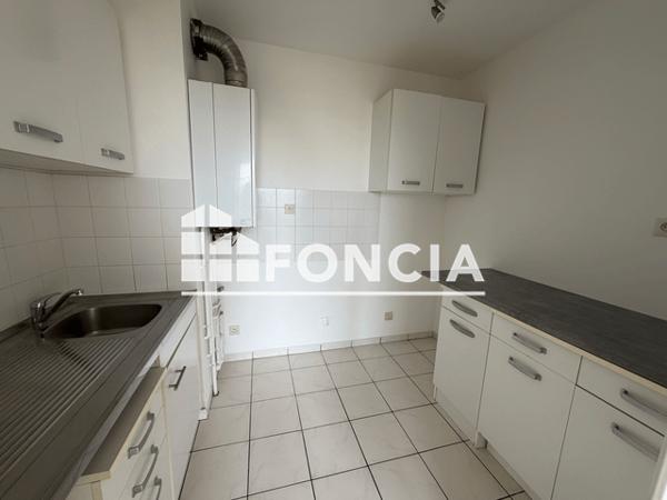 Location Appartement 3 pièces 56.01 m² - 38 RUE DE L'EPARGNE Chartres 28000