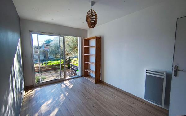 Maison à vendre    3 pièces • 89 m2 Goudargues