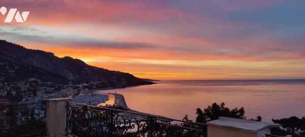 MAISON DE MAÎTRE MENTON - VUE PANORAMIQUE