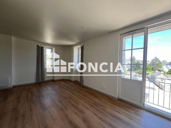 Location Studio 33.68 m² - Guingamp 22200