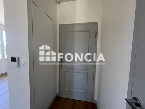 Location Studio 33.68 m² - Guingamp 22200