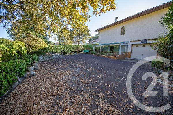 Maison à vendre  7 pièces - 175,88 m2 ST AUBIN DE MEDOC - 33