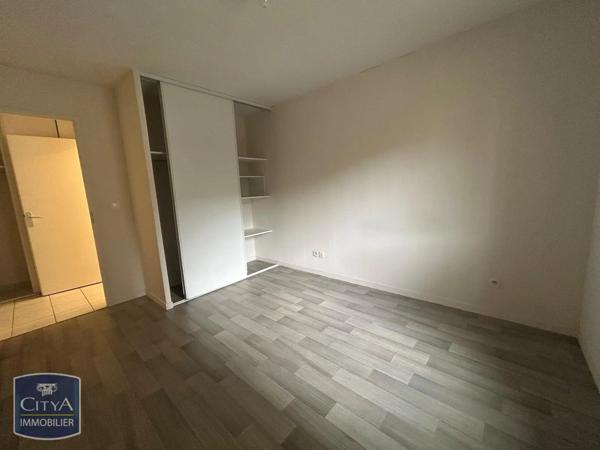 Appartement à louer 2 pièces 46.75m² Le Trait (76580)