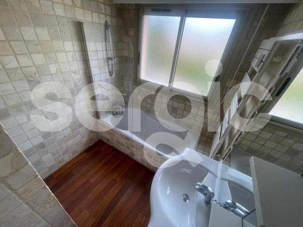Location 3 Pieces 59 06110 Le Cannet 57 0954 01 0388