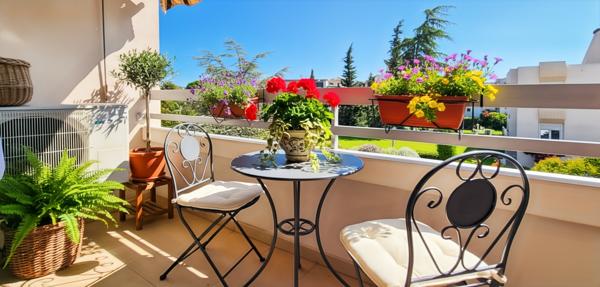 Toulon (83100) Appartement T4, 80m², balcon, parking privatif, quartier Sainte Musse