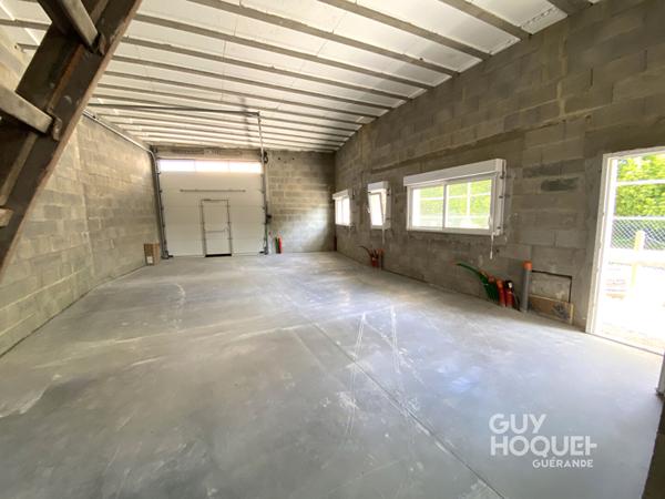 Entrepôt / Local commercial