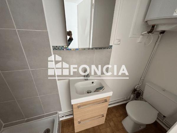 Location Studio 14.34 m² - 17 RUE GABRIEL PERI Massy 91300