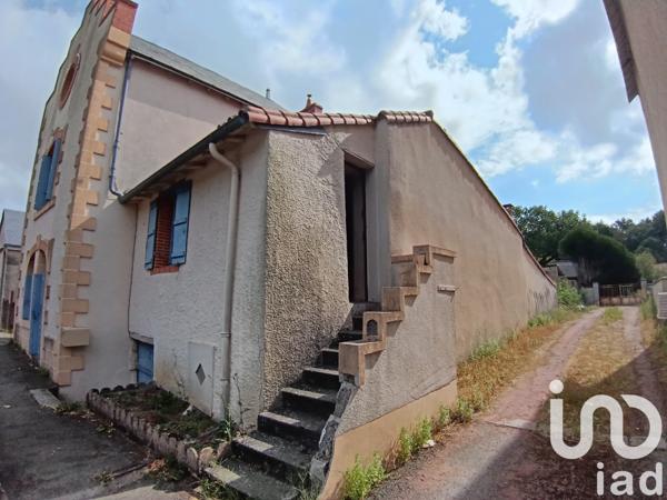 Maison à vendre 4 pièces 117 m² Saint-Loup-Lamairé