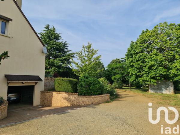 Maison à vendre 6 pièces 145 m² Savigné-l'Évêque