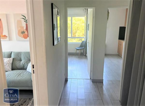 Appartement à louer 3 pièces 52.54m² Montauban (82000)
