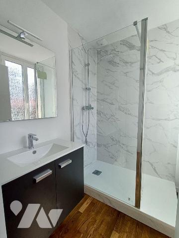 NOUVEAUTE ET EXCLUSIVITE TRENTE CINQ NOTAIRES : MAISON/ APPARTEMENT T3 - 49.07 M²- centre ville...